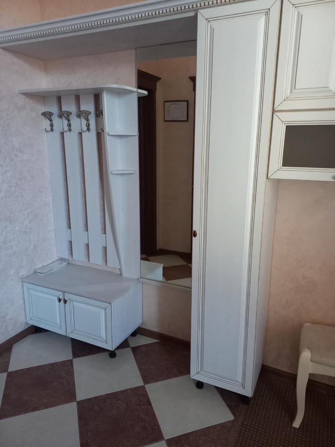 Гостиный Двор Надежда Khlibodarske Exterior foto